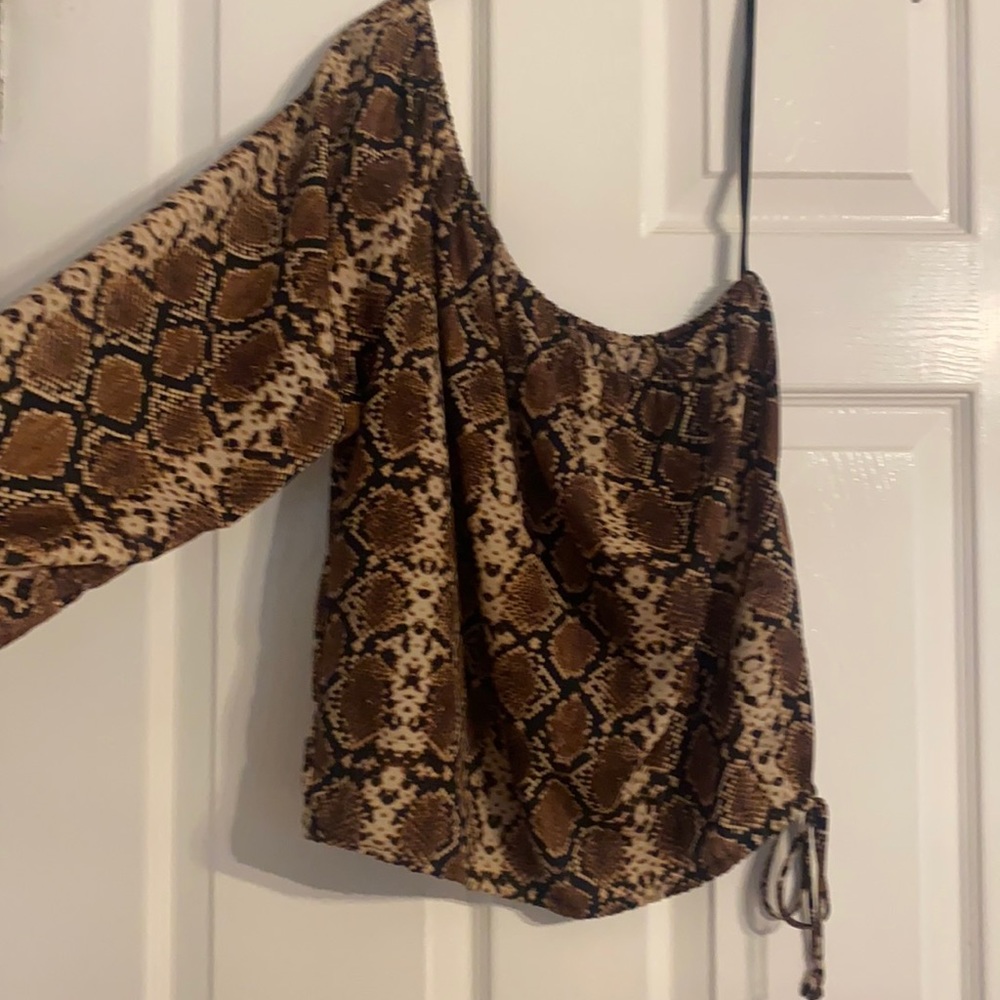 BCBGMAXAZRIA Snake Skin One Shoulder Blouse